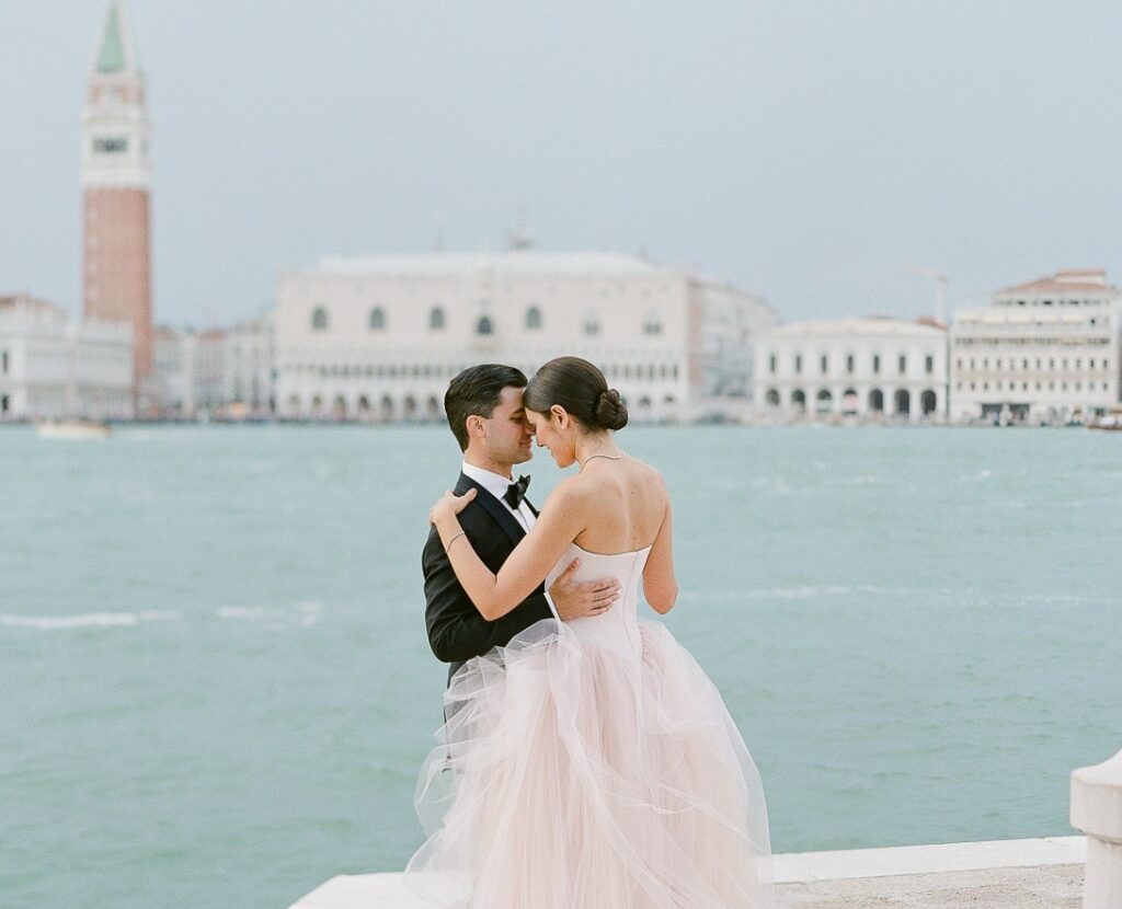 Elisabeth_karim_vogueFR_Greg_Finck-021 Atout Coeur Wedding Paris