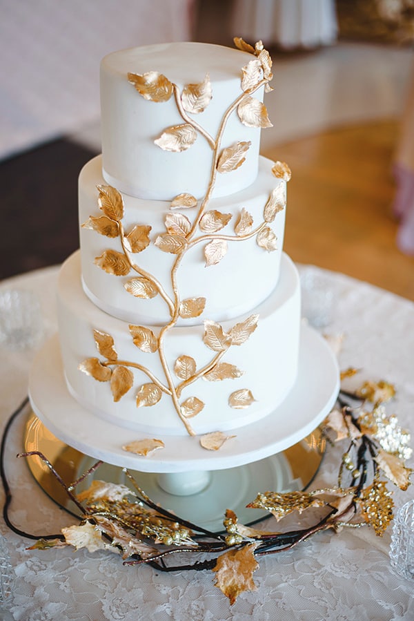 wedding cake mariage chic couleur or et feuillages mariage automne inspiration