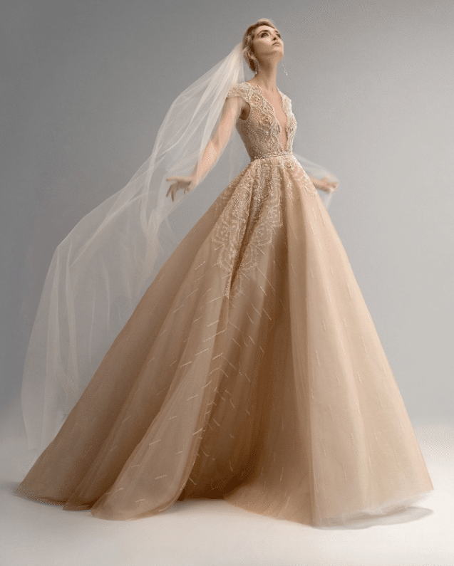 Robe de mariée coloris champagne