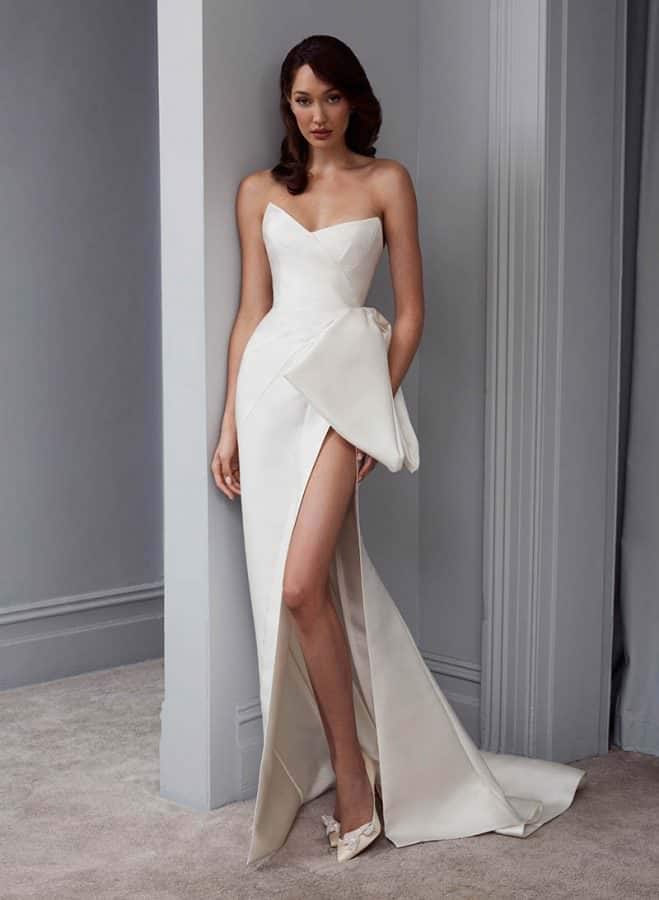 Robe de mariée moderne sélection robes par Atout Coeur Wedding