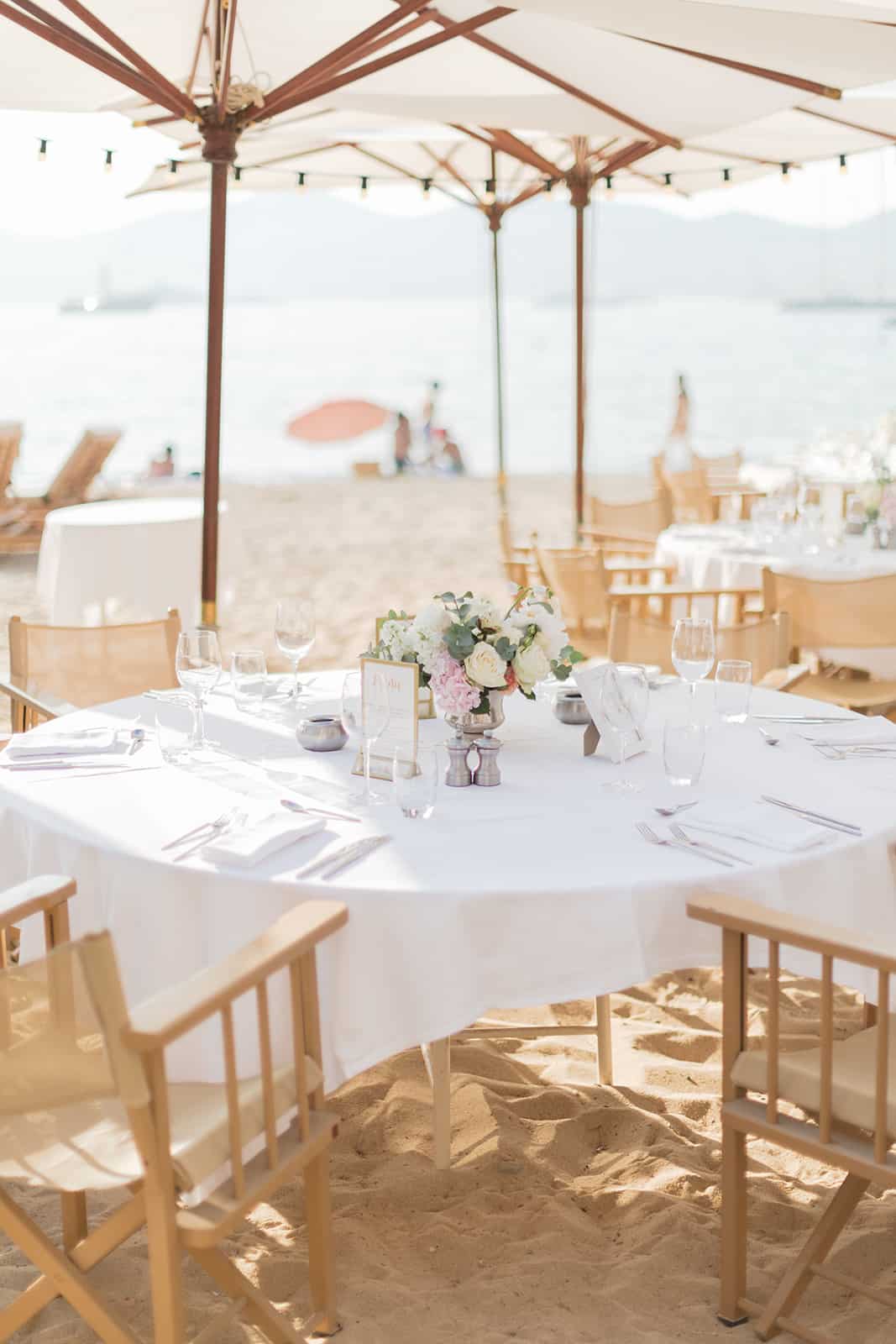 repas mariage sur la plage